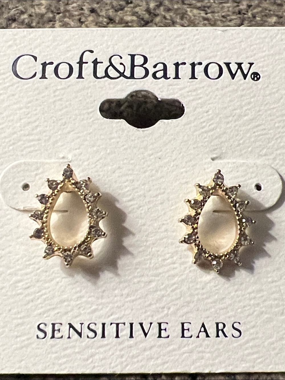 3/$18 croft & barrow Gold Teardrop Earrings with White Center Stones Lot 534